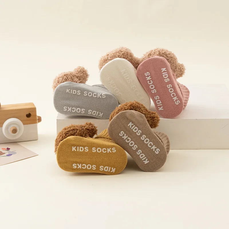 Chaussette en fourrure épaisse - Unisex Baby Socks Non Slip avis et prix